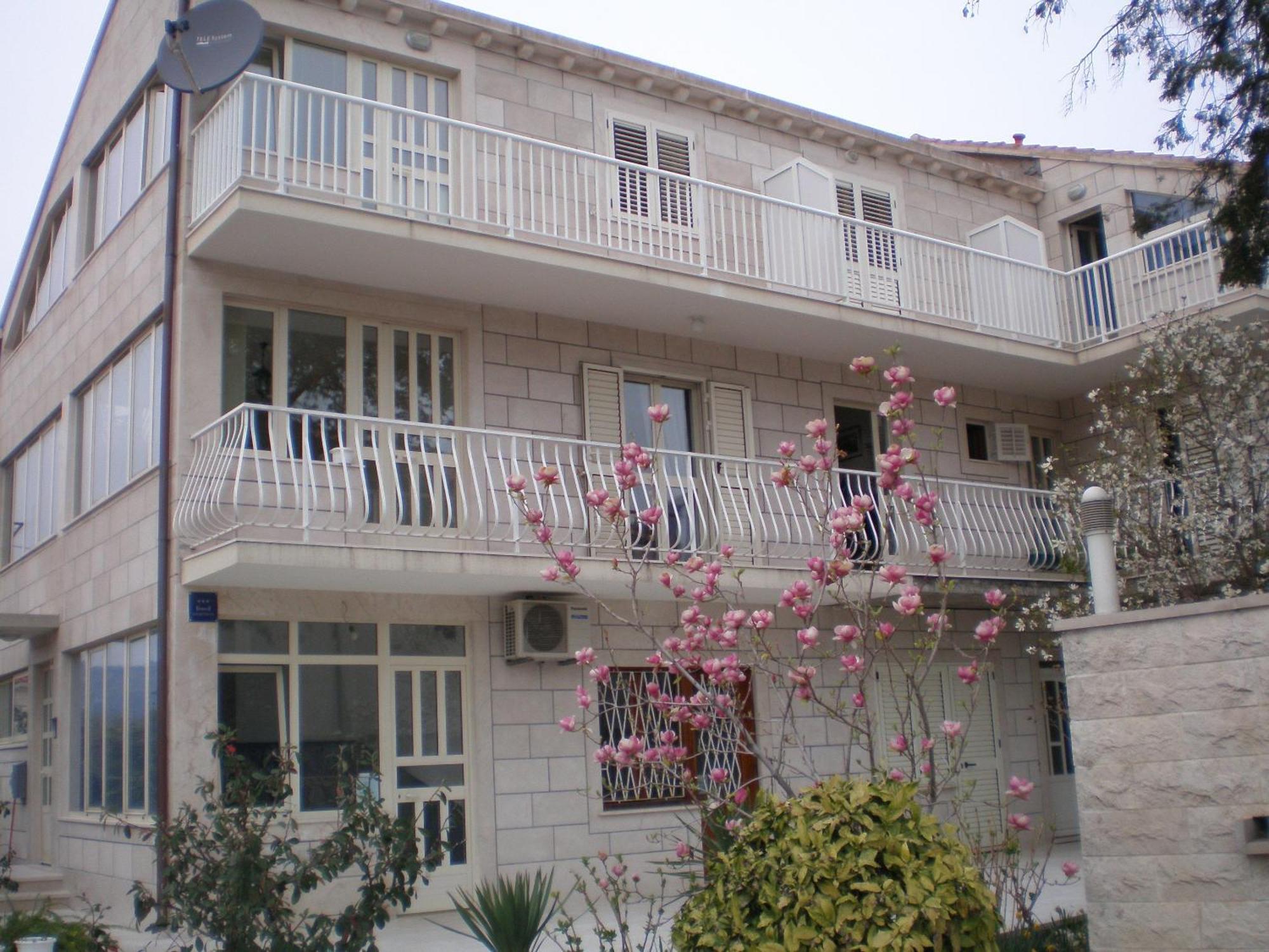 Villa Magnolija 米利尼 外观 照片